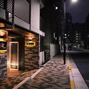 Shu 호텔