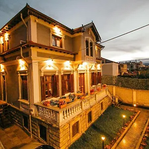 Hotel Mano 